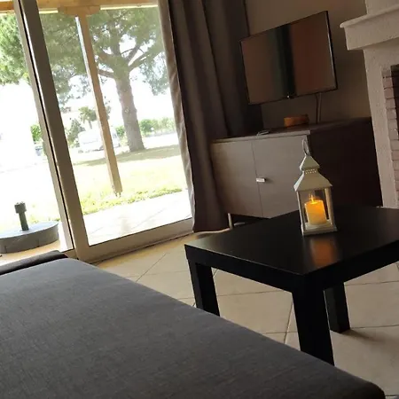 Sithon - Seafront House Case de vacanță Metokhion Konstamonitou