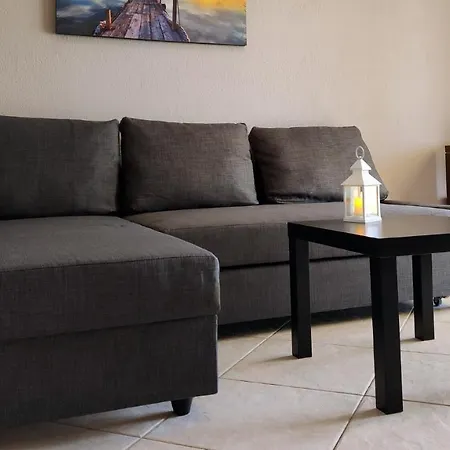 Sithon - Seafront House בית נופש